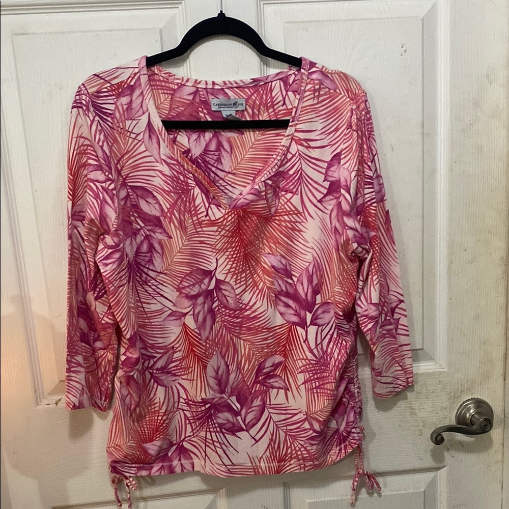 Caribbean Joe Pink and Orange Leaf Print Blouse